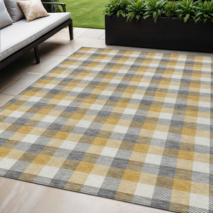 Homeroots 3' Stylish Brown Green Beige Plaid Washable Rug For Indoor And Outdoor Use - Durable And Chic 5' X 8' Polyester 601399