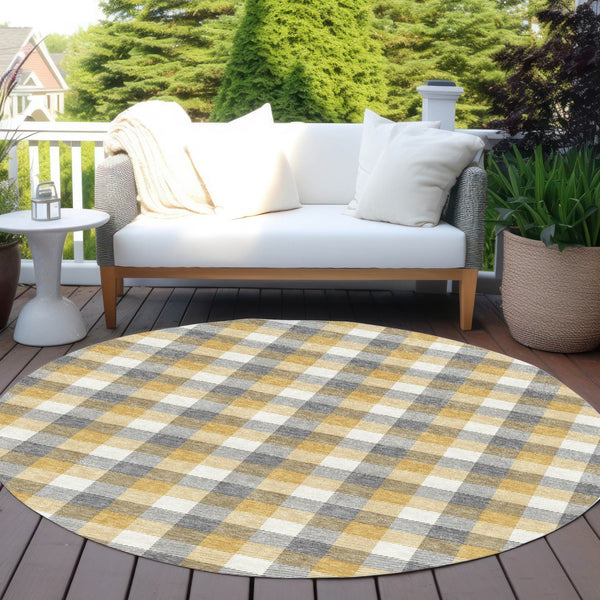 Homeroots 3' Stylish Brown Green Beige Plaid Washable Rug For Indoor And Outdoor Use - Durable And Chic 8' Round Polyester 601400