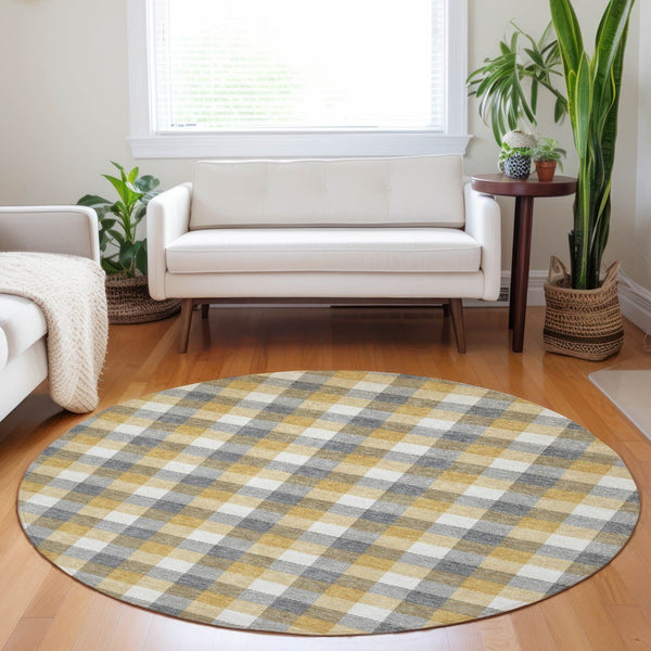 Homeroots 3' Stylish Brown Green Beige Plaid Washable Rug For Indoor And Outdoor Use - Durable And Chic 8' Round Polyester 601400