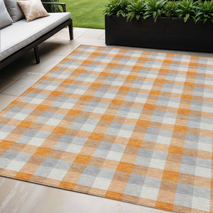 Homeroots 3' Stylish Brown Green Beige Plaid Washable Rug For Indoor And Outdoor Use - Durable And Chic 5' X 8' Polyester 601417