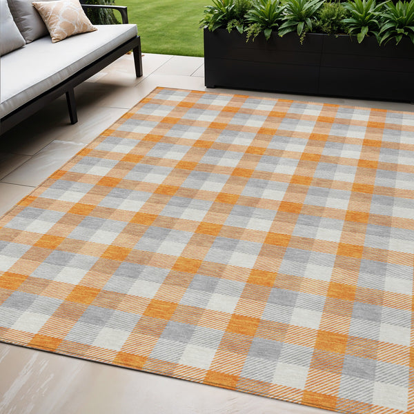 Homeroots 3' Stylish Brown Green Beige Plaid Washable Rug For Indoor And Outdoor Use - Durable And Chic 5' X 8' Polyester 601417
