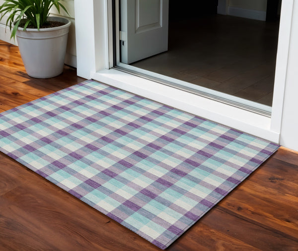 Homeroots 3' Stylish Brown Green Beige Plaid Washable Rug For Indoor And Outdoor Use - Durable And Chic 3' X 5' Polyester 601422