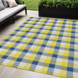 Homeroots 3' Stylish Brown Green Beige Plaid Washable Rug For Indoor And Outdoor Use - Durable And Chic 5' X 8' Polyester 601447