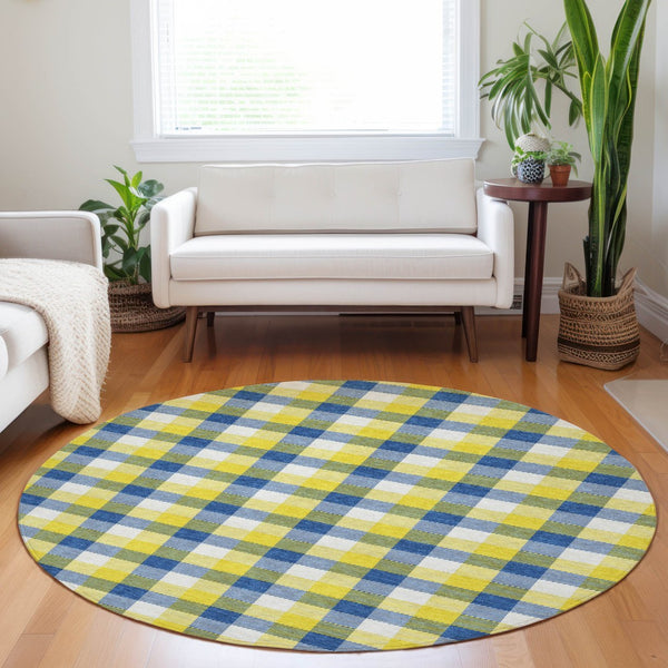 Homeroots 3' Stylish Brown Green Beige Plaid Washable Rug For Indoor And Outdoor Use - Durable And Chic 8' Round Polyester 601448