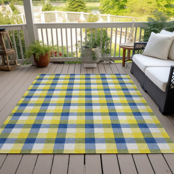 Homeroots 3' Stylish Brown Green Beige Plaid Washable Rug For Indoor And Outdoor Use - Durable And Chic 8' X 10' Polyester 601449