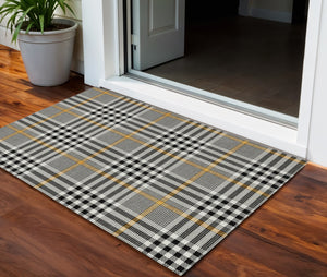 Homeroots 3' Stylish Black Gold & Ivory Plaid Washable Rug - Perfect For Indoor & Outdoor High Traffic Areas 3' X 5' Polyester 601452
