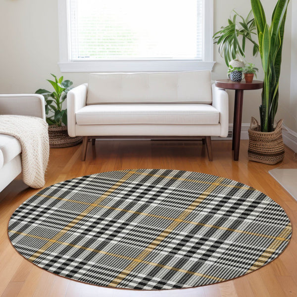 Homeroots 3' Stylish Black Gold & Ivory Plaid Washable Rug - Perfect For Indoor & Outdoor High Traffic Areas 8' Round Polyester 601454