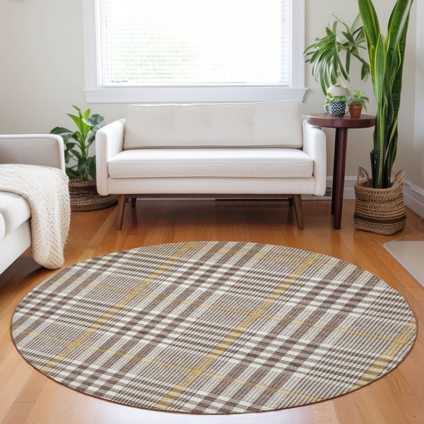 Homeroots 3' Stylish Black Gold & Ivory Plaid Washable Rug - Perfect For Indoor & Outdoor High Traffic Areas 8' Round Polyester 601466