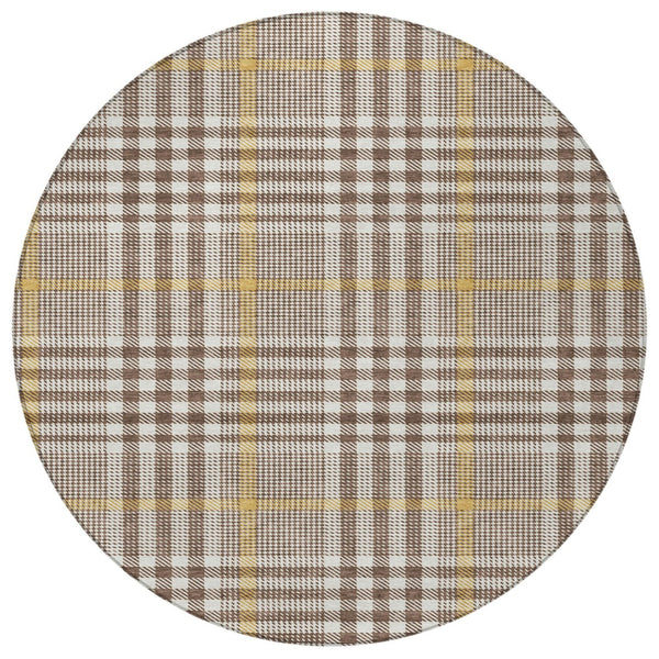 Homeroots 3' Stylish Black Gold & Ivory Plaid Washable Rug - Perfect For Indoor & Outdoor High Traffic Areas 8' Round Polyester 601466