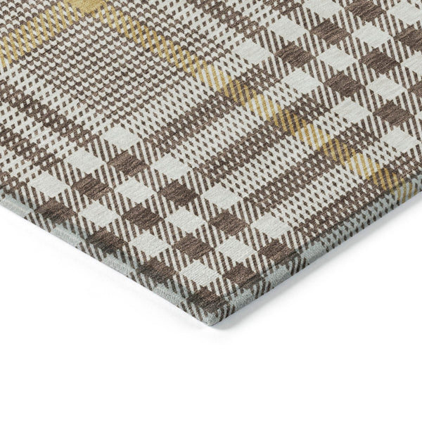 Homeroots 3' Stylish Black Gold & Ivory Plaid Washable Rug - Perfect For Indoor & Outdoor High Traffic Areas 8' X 10' Polyester 601467