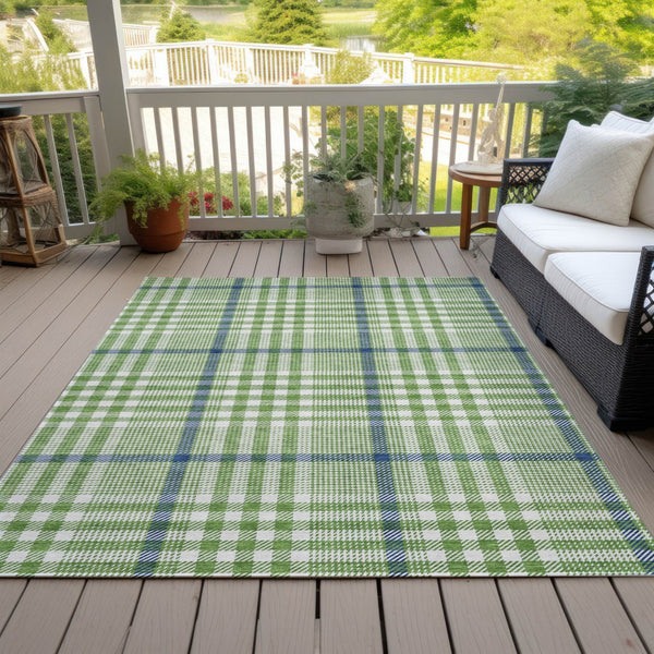 Homeroots 3' Stylish Black Gold & Ivory Plaid Washable Rug - Perfect For Indoor & Outdoor High Traffic Areas 3' X 5' Polyester 601470