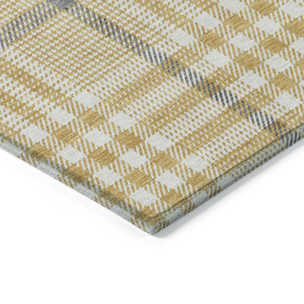Homeroots 3' Stylish Black Gold & Ivory Plaid Washable Rug - Perfect For Indoor & Outdoor High Traffic Areas 10' X 14' Polyester 601481