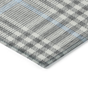 Homeroots 3' Stylish Black Gold & Ivory Plaid Washable Rug - Perfect For Indoor & Outdoor High Traffic Areas 5' X 8' Polyester 601483