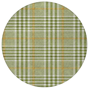 Homeroots 3' Stylish Black Gold & Ivory Plaid Washable Rug - Perfect For Indoor & Outdoor High Traffic Areas 8' Round Polyester 601496