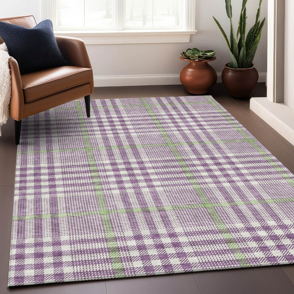 Homeroots 3' Stylish Black Gold & Ivory Plaid Washable Rug - Perfect For Indoor & Outdoor High Traffic Areas 3' X 5' Polyester 601506