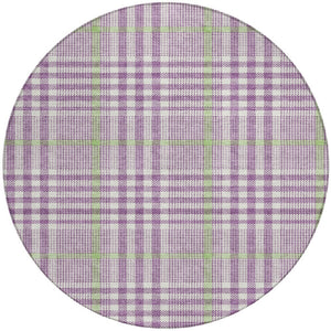 Homeroots 3' Stylish Black Gold & Ivory Plaid Washable Rug - Perfect For Indoor & Outdoor High Traffic Areas 8' Round Polyester 601508