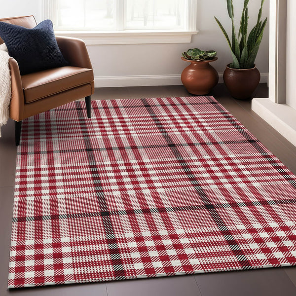 Homeroots 3' Stylish Black Gold & Ivory Plaid Washable Rug - Perfect For Indoor & Outdoor High Traffic Areas 8' X 10' Polyester 601515