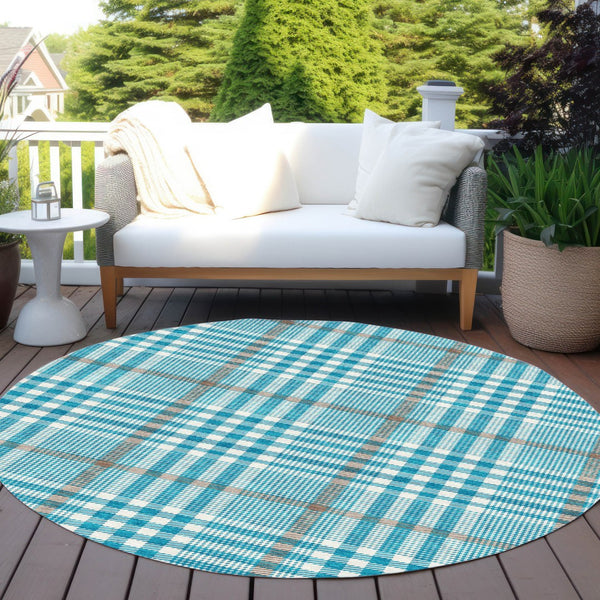 Homeroots 3' Stylish Black Gold & Ivory Plaid Washable Rug - Perfect For Indoor & Outdoor High Traffic Areas 8' Round Polyester 601520
