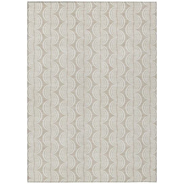 HomeRoots 5' Elegant Beige and Ivory Ogee Indoor Outdoor Rug - Durable, Washable, Stylish for All Spaces 5' X 8' 601525