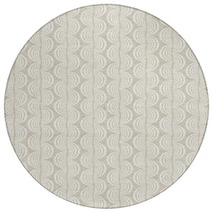 HomeRoots 5' Elegant Beige and Ivory Ogee Indoor Outdoor Rug - Durable, Washable, Stylish for All Spaces 8' Round 601526