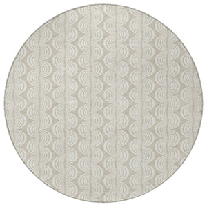 Homeroots 3' Beige And Ivory Ogee Washable Area Rug For Indoor And Outdoor Spaces – Durable, Stylish Design 8' Round Polyester 601526