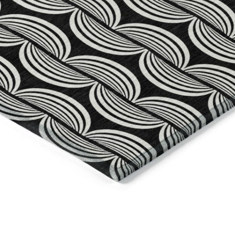 Homeroots 3' Beige And Ivory Ogee Washable Area Rug For Indoor And Outdoor Spaces – Durable, Stylish Design 8' Round Polyester 601532