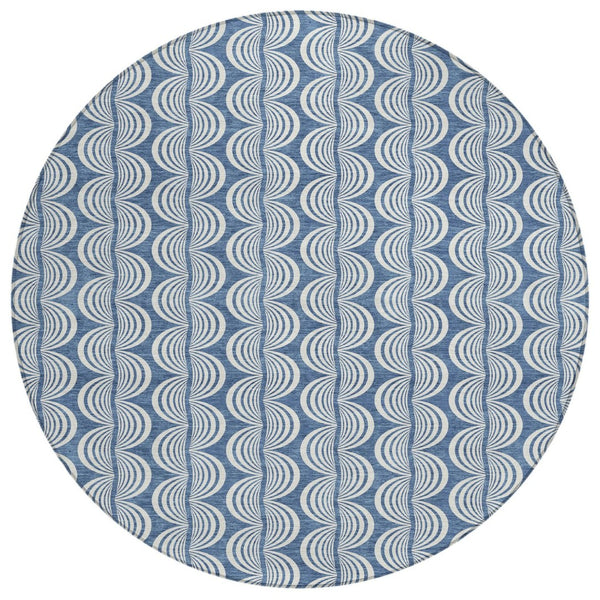 HomeRoots 5' Denim Blue Ogee Area Rug - Stylish Indoor/Outdoor Design, Machine Washable & Stain Resistant 8' Round 601550