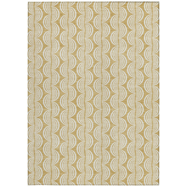 Homeroots 3' Beige And Ivory Ogee Washable Area Rug For Indoor And Outdoor Spaces – Durable, Stylish Design 5' X 8' Polyester 601567