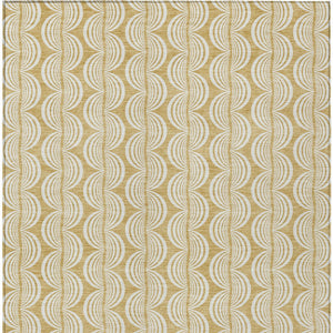 Homeroots 3' Beige And Ivory Ogee Washable Area Rug For Indoor And Outdoor Spaces – Durable, Stylish Design 5' X 8' Polyester 601567