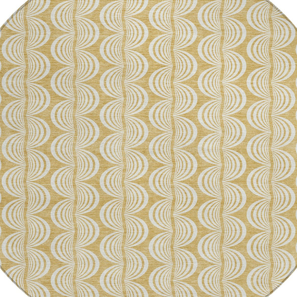 Homeroots 3' Beige And Ivory Ogee Washable Area Rug For Indoor And Outdoor Spaces – Durable, Stylish Design 8' Round Polyester 601568