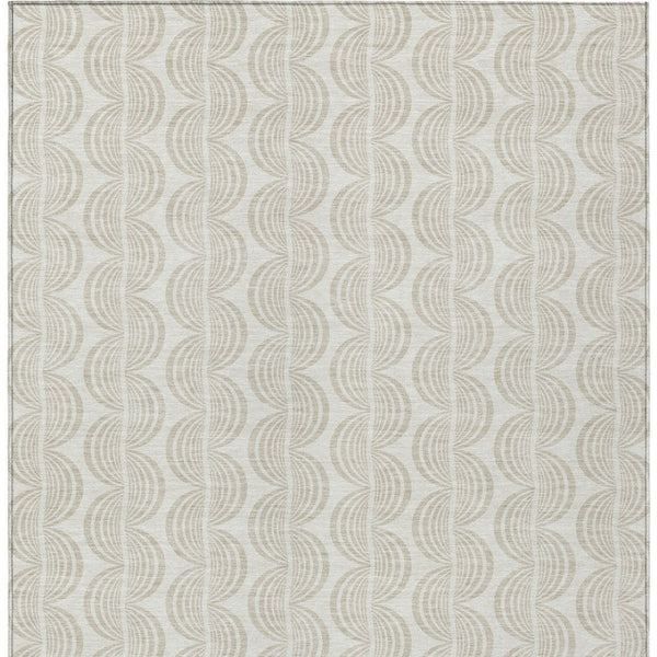 Homeroots 3' Beige And Ivory Ogee Washable Area Rug For Indoor And Outdoor Spaces – Durable, Stylish Design 3' X 5' Polyester 601578