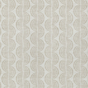 Homeroots 3' Beige And Ivory Ogee Washable Area Rug For Indoor And Outdoor Spaces – Durable, Stylish Design 5' X 8' Polyester 601579