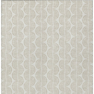 Homeroots 3' Beige And Ivory Ogee Washable Area Rug For Indoor And Outdoor Spaces – Durable, Stylish Design 8' X 10' Polyester 601581