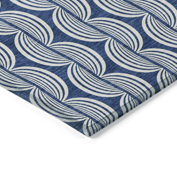 Homeroots 3' Beige And Ivory Ogee Washable Area Rug For Indoor And Outdoor Spaces – Durable, Stylish Design 3' X 5' Polyester 601584