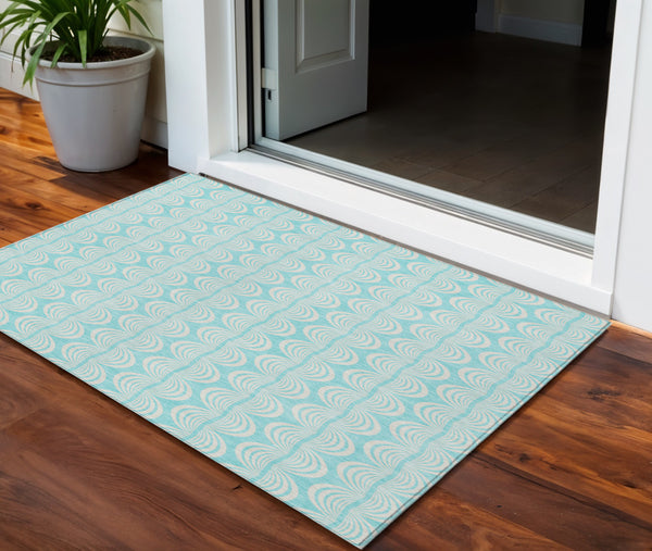 Homeroots 3' Aqua And Beige Ogee Washable Indoor Outdoor Area Rug - Durable, Stylish, And Easy To Maintain 3' X 5' Polyester 601608