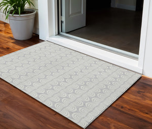 Homeroots 3' Aqua And Beige Ogee Washable Indoor Outdoor Area Rug - Durable, Stylish, And Easy To Maintain 3' X 5' Polyester 601656