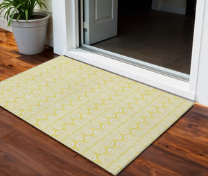 Homeroots 3' Aqua And Beige Ogee Washable Indoor Outdoor Area Rug - Durable, Stylish, And Easy To Maintain 3' X 5' Polyester 601662