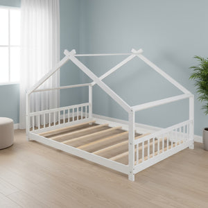 HomeRoots White Four Poster Loft Bed - Elegant Space-Saving Design for Full Double Mattress, Stylish & Sturdy 601698