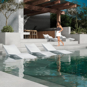 English Elm Quick Assembly Pool Lounger with S-curve Spine Support Uv Resistant Outdoor Float W5756P484430
