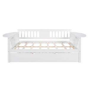 HomeRoots White Wood Full Day Bed with Trundle - Stylish Multi-Functional Bed for Cozy Spaces & Guests 602077