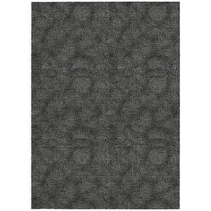 Homeroots 3' Beige And Ivory Geometric Washable Area Rug - Perfect For Indoor And Outdoor Comfort & Style 9' X 12' Polyester 602345