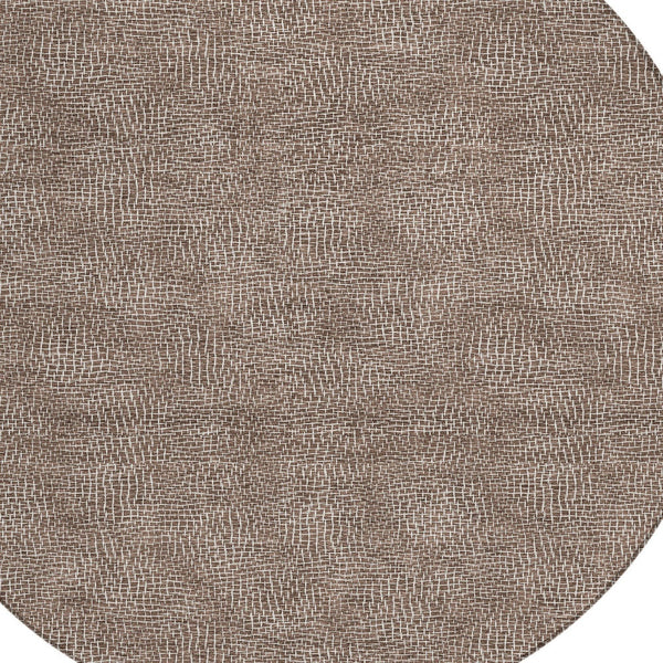 Homeroots 3' Beige And Ivory Geometric Washable Area Rug - Perfect For Indoor And Outdoor Comfort & Style 8' Round Polyester 602349