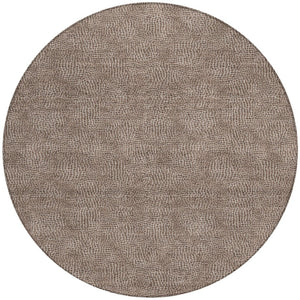 Homeroots 3' Beige And Ivory Geometric Washable Area Rug - Perfect For Indoor And Outdoor Comfort & Style 8' Round Polyester 602349