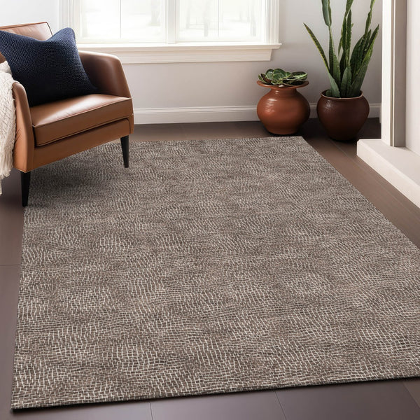 Homeroots 3' Beige And Ivory Geometric Washable Area Rug - Perfect For Indoor And Outdoor Comfort & Style 10' X 14' Polyester 602352