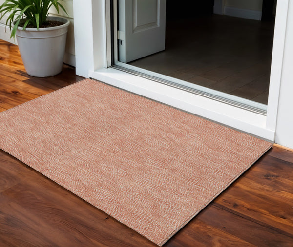 Homeroots 3' Beige And Ivory Geometric Washable Area Rug - Perfect For Indoor And Outdoor Comfort & Style 3' X 5' Polyester 602353