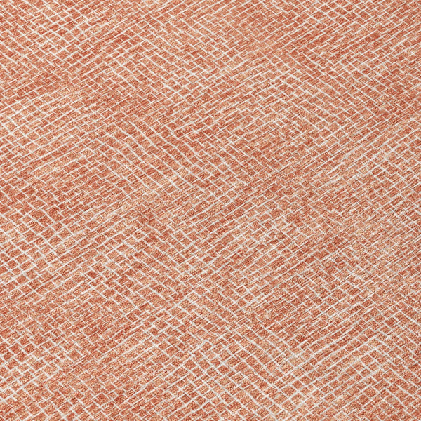 Homeroots 3' Beige And Ivory Geometric Washable Area Rug - Perfect For Indoor And Outdoor Comfort & Style 8' Round Polyester 602355