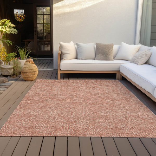 Homeroots 3' Beige And Ivory Geometric Washable Area Rug - Perfect For Indoor And Outdoor Comfort & Style 10' X 14' Polyester 602358