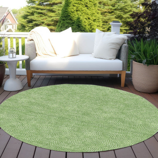 Homeroots 3' Beige And Ivory Geometric Washable Area Rug - Perfect For Indoor And Outdoor Comfort & Style 8' Round Polyester 602367