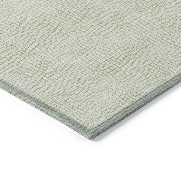 Homeroots 3' Artichoke Green Geometric Washable Area Rug For Indoor And Outdoor Spaces - Durable Style! 8' X 10' Polyester 602404