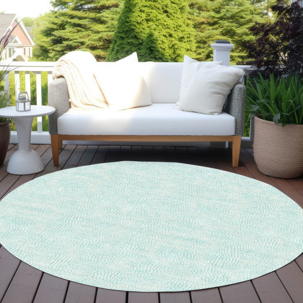 Homeroots 3' Artichoke Green Geometric Washable Area Rug For Indoor And Outdoor Spaces - Durable Style! 8' Round Polyester 602409